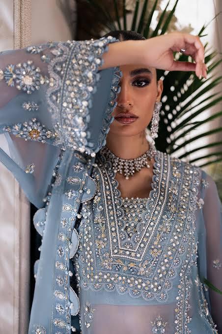 ELGANT ZAHA BRIDAL #ZBR4009